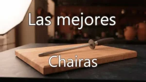 Chaira sobre una tabla de madera con iluminación profesional